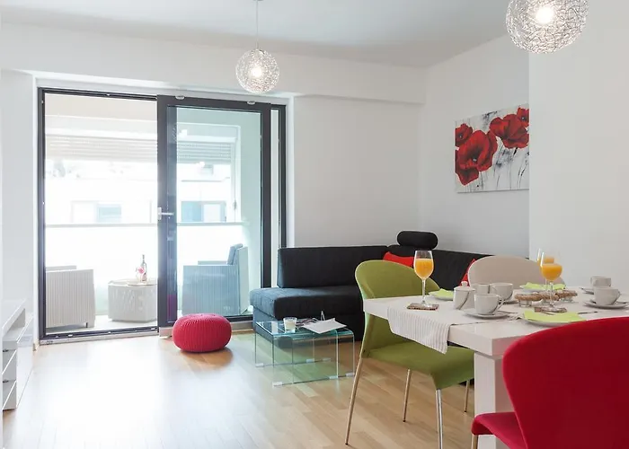 Navigatio With Parking دوبروفينك