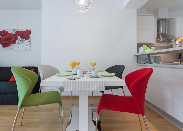 Navigatio With Parking *